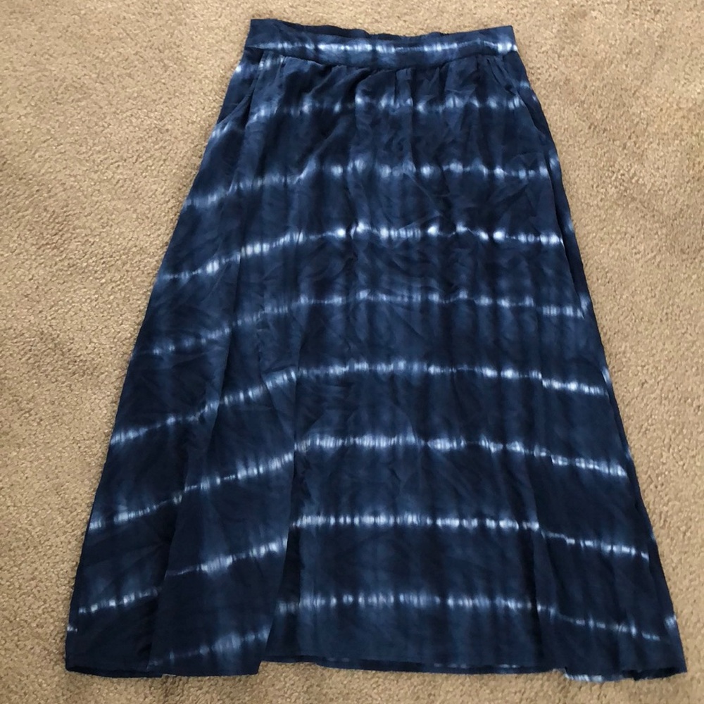 Merona blue and white tie dye maxi skirt Large